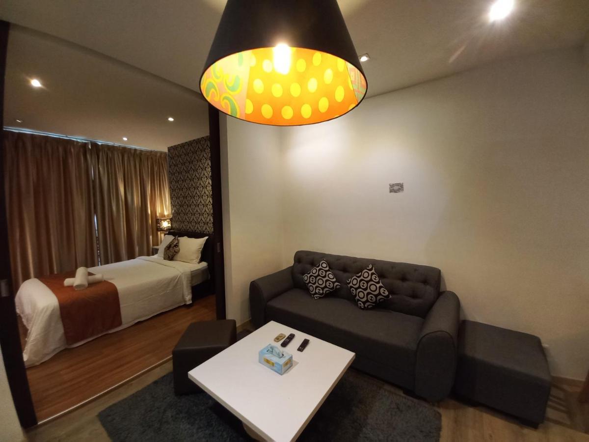 One Maxim Residence At Taragon 쿠알라룸푸르 외부 사진