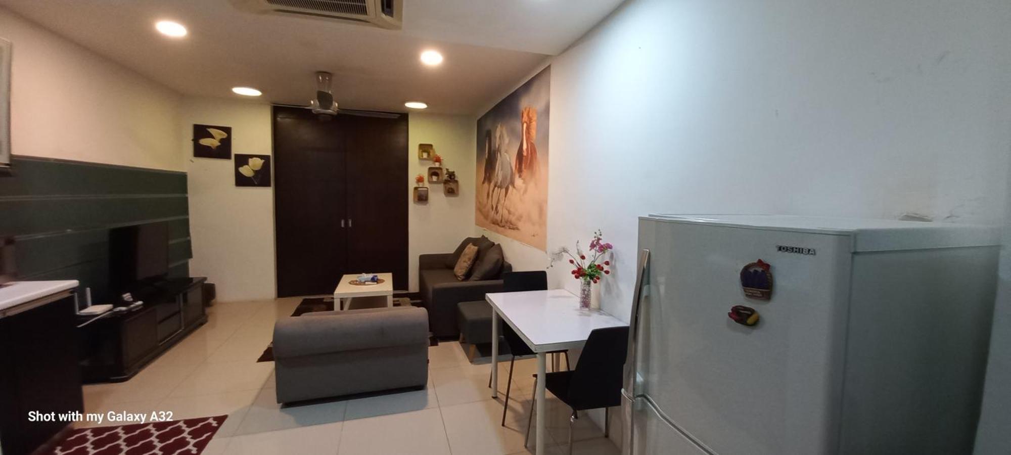 One Maxim Residence At Taragon 쿠알라룸푸르 외부 사진