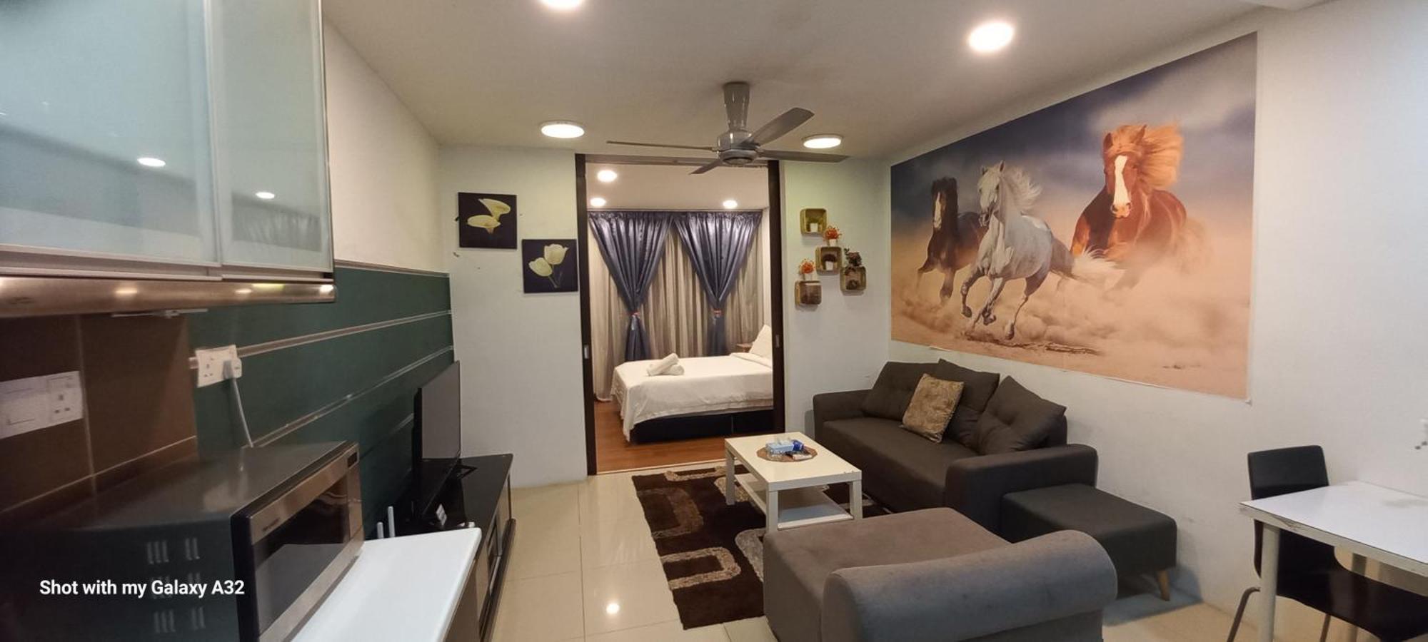 One Maxim Residence At Taragon 쿠알라룸푸르 외부 사진