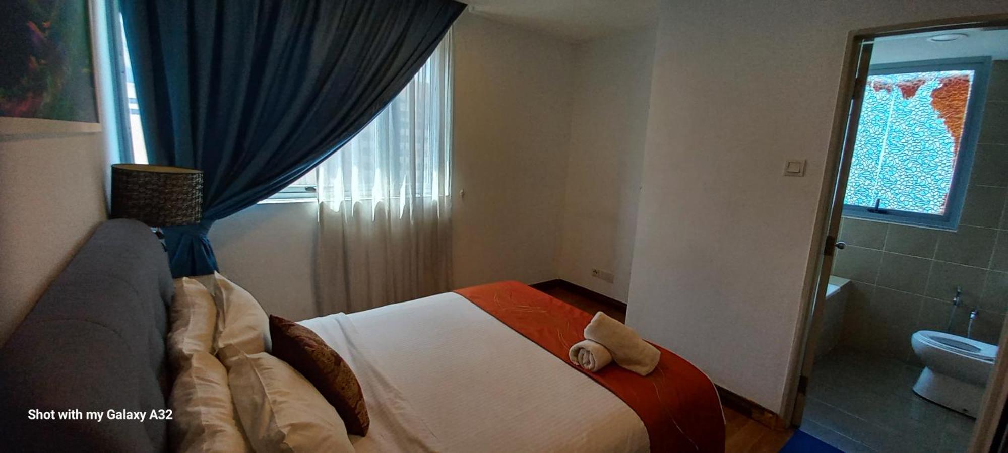 One Maxim Residence At Taragon 쿠알라룸푸르 외부 사진